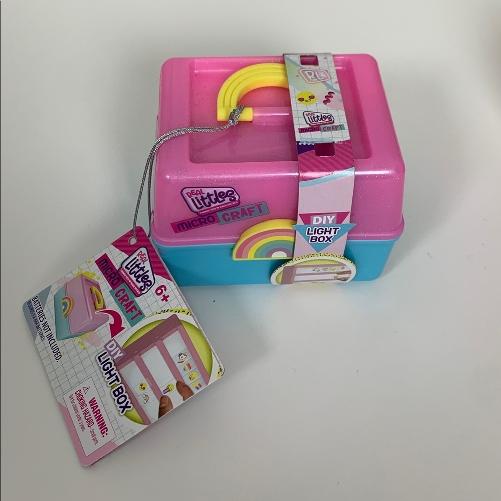 Real Littles DIY Micro Craft Kit Set - LIGHT BOX - 2023 New